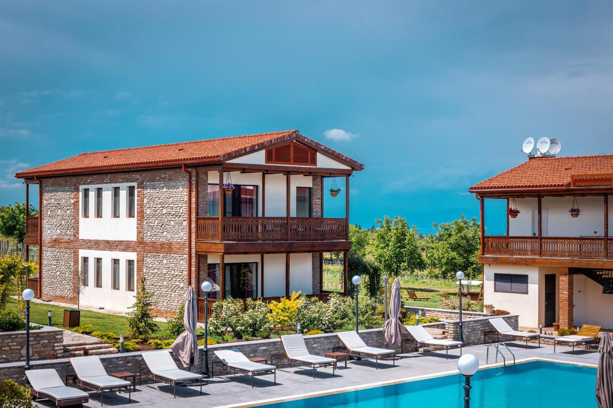 Chateau Mosmieri Hotel & Winery Telavi Buitenkant foto